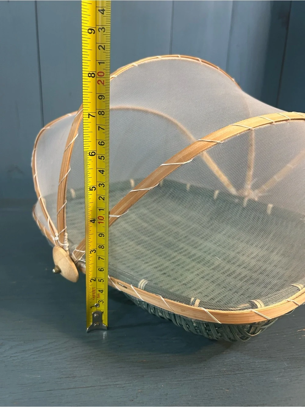 Bestoyard Teal Woven Serving Basket w/ White Mesh Cover Summer Outside Bbq/Party